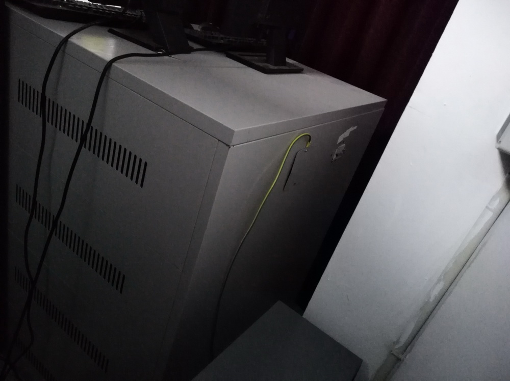 UPS電池柜.jpg