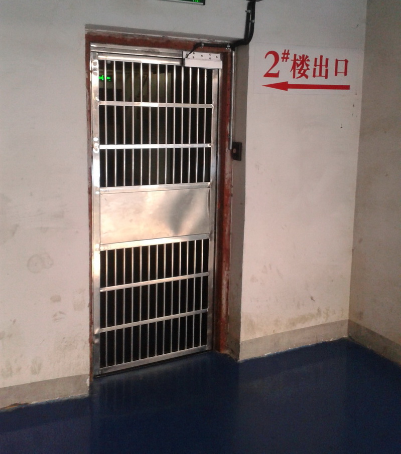 2#-1F地庫門1.jpg